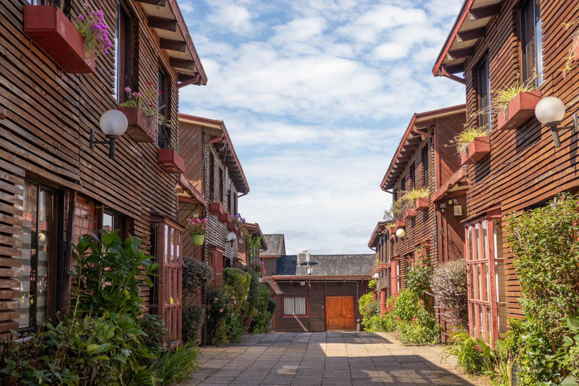 Hotel Di Torlaschi Valdivia Exterior foto